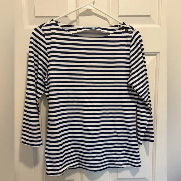 J. McLaughlin Wavesong Striped Print 3/4 Sleeve Button Shoulder Tee Shirt - Picture 2 of 4